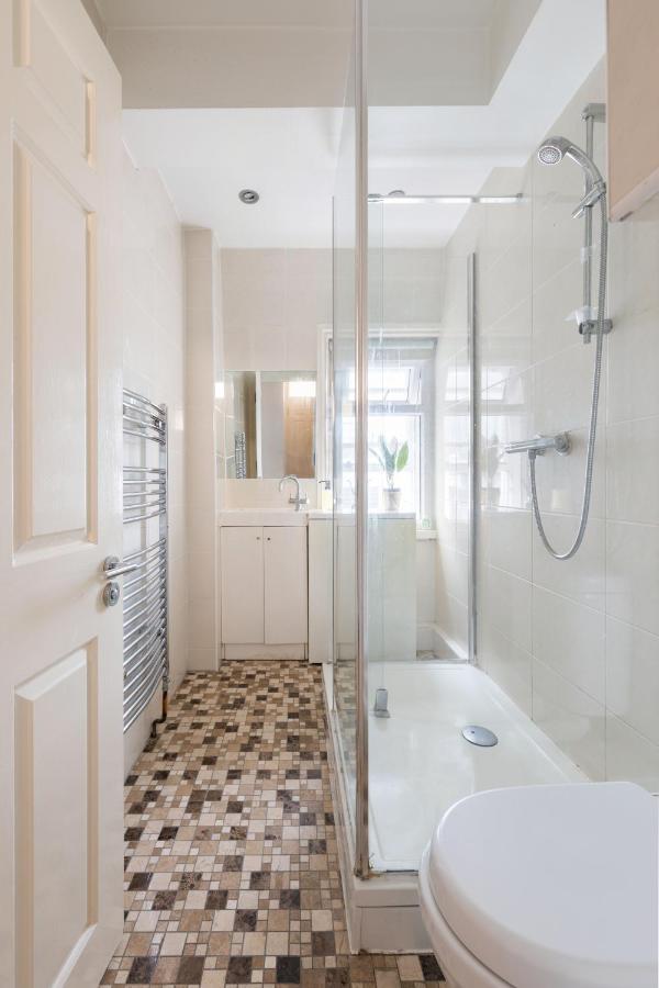 Spacious 1 Bed Oxford Street Apartment - Sleeps 4 London Eksteriør bilde