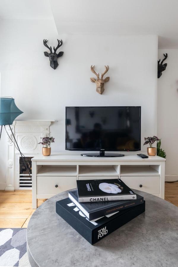 Spacious 1 Bed Oxford Street Apartment - Sleeps 4 London Eksteriør bilde